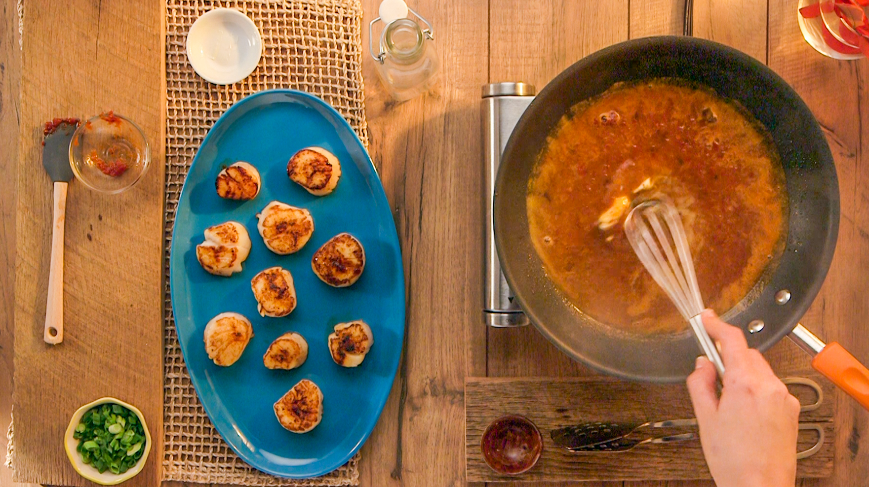Step 3: Cook scallops