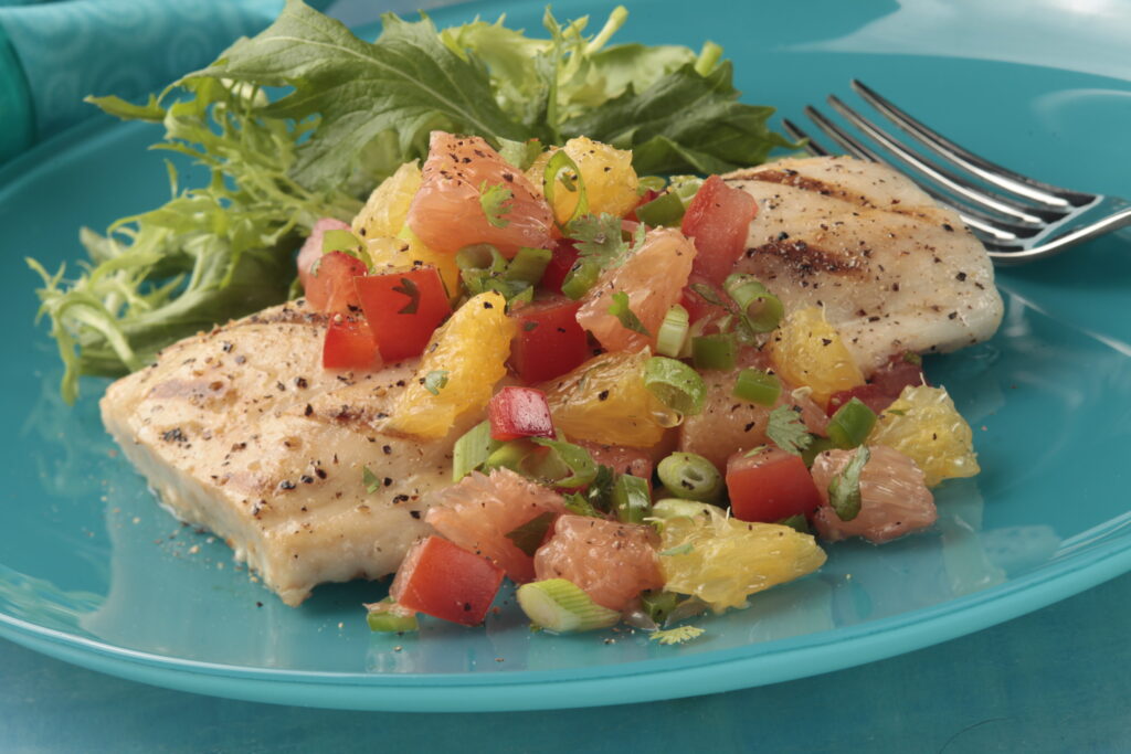 Grilled Mahi Mahi with Fresh Grapefruit Salsa