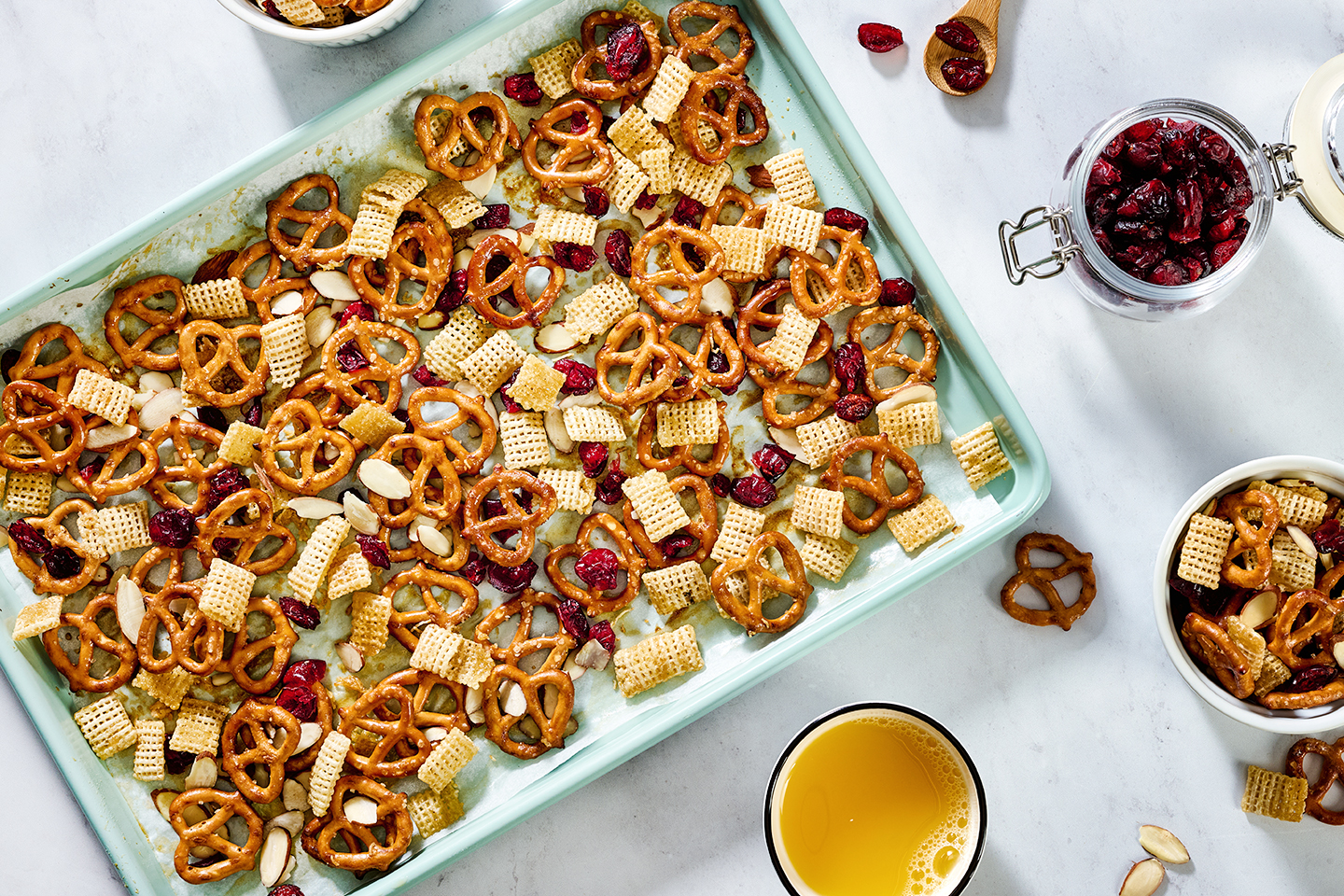 Florida Orange Juice Cranberry Snack Mix 1440x960