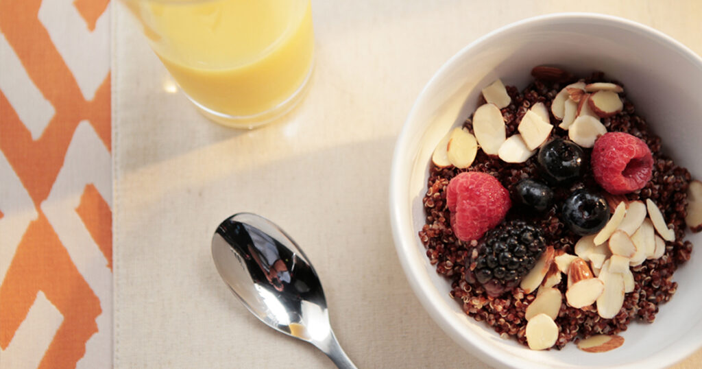 Image Quinoa Breakfast Bowl 1200x630 No Logo.jpg