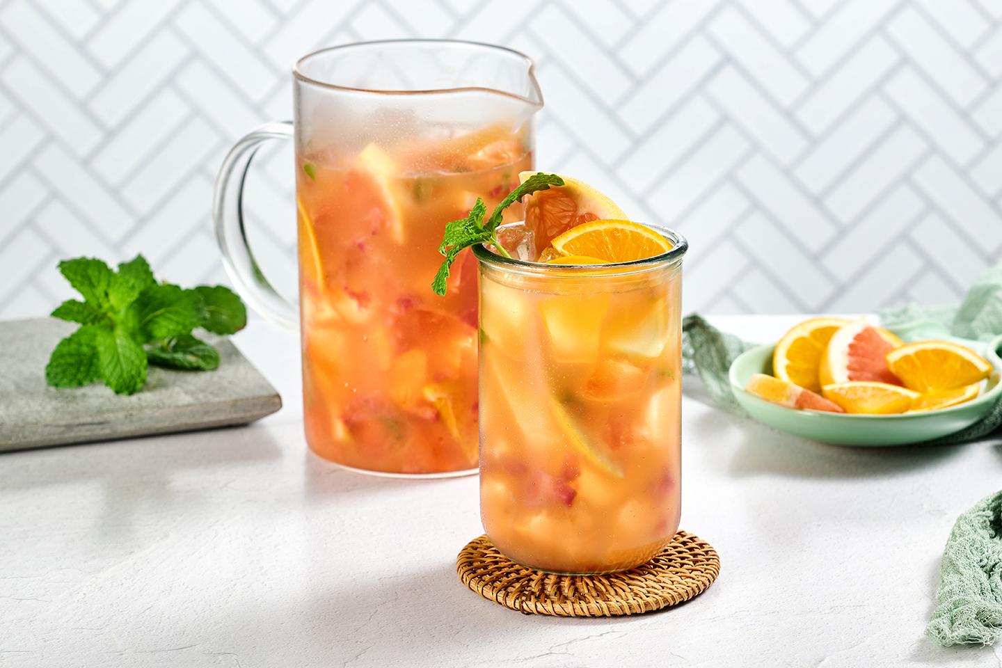 Florida Citrus Strawberry Green Tea 1440x960