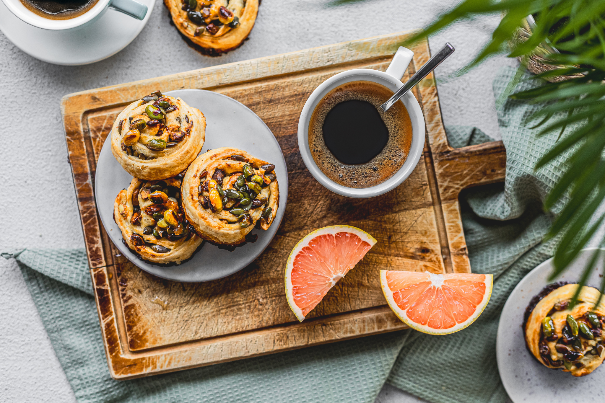 Florida Grapefruit & Pistachio Swirls